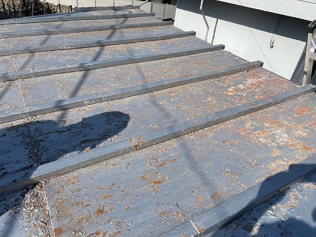 甲府市　屋根塗装　遮熱塗料　サーモアイ　ケレン